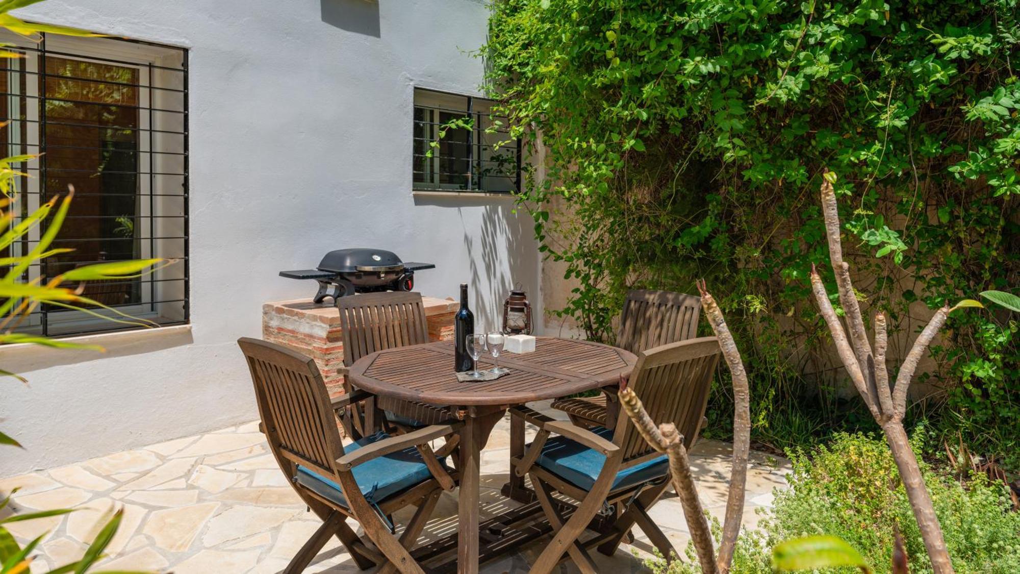 Casa Jardin Natural Villa *